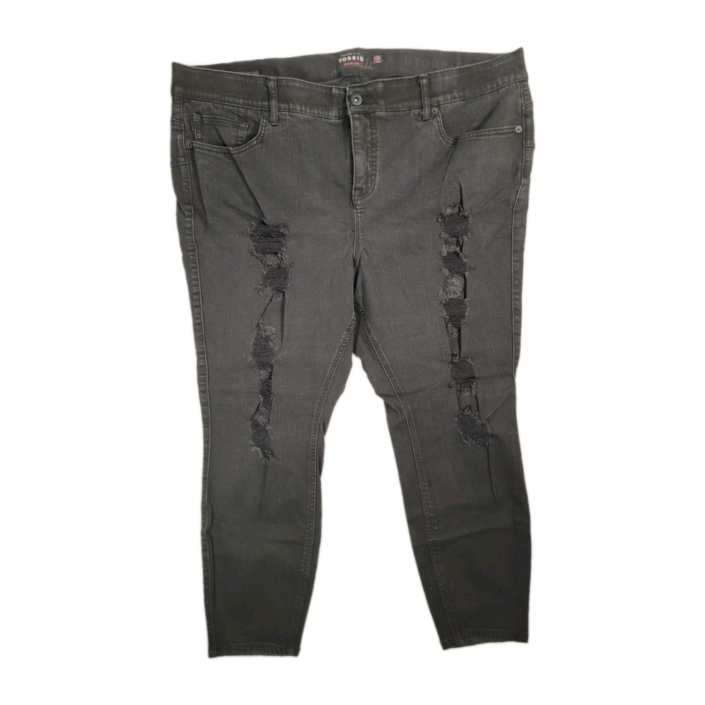 Torrid Bombshell Skinny Jeans 24 Short Distressed Black Stretch Grunge Goth Plus